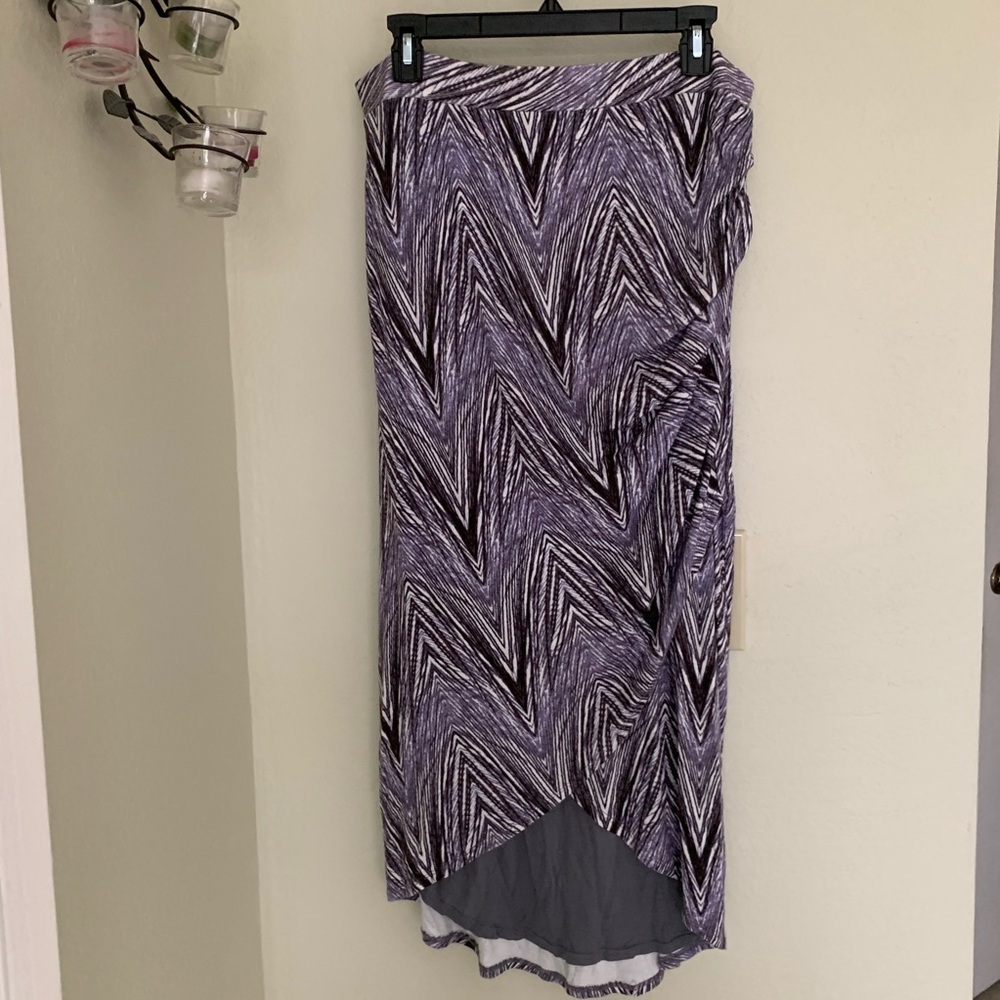 Mauve | Anthro long skirt size L